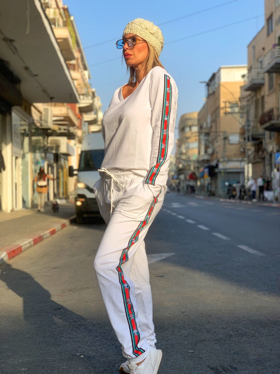 חליפה בון לבן