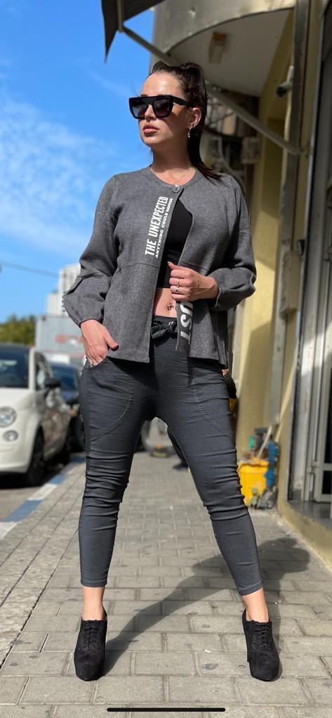 גקט סריג טראסט אפור