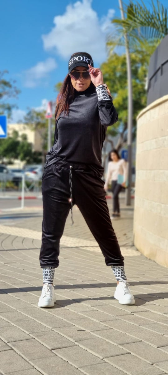 חליפת קטיפה אופיר שחור