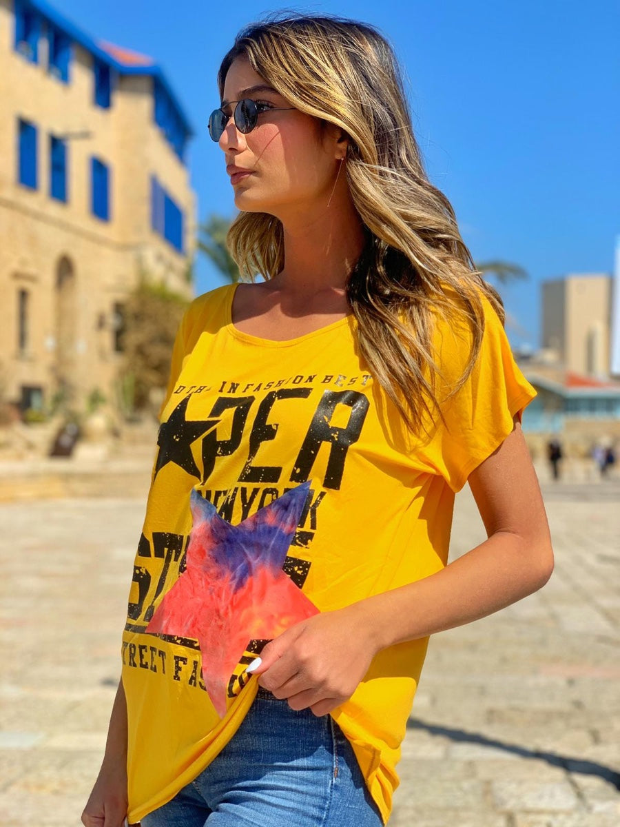 חולצה בטיק צהוב