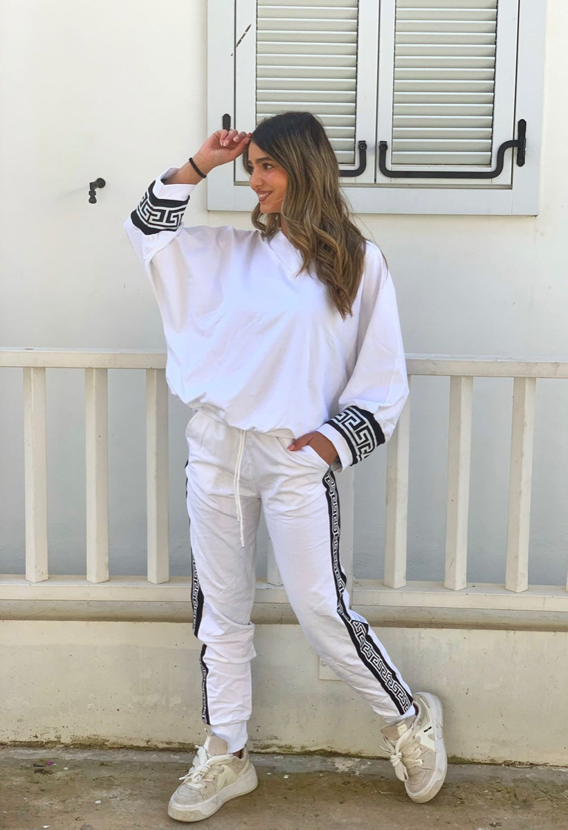 חליפה טוקיו לבן