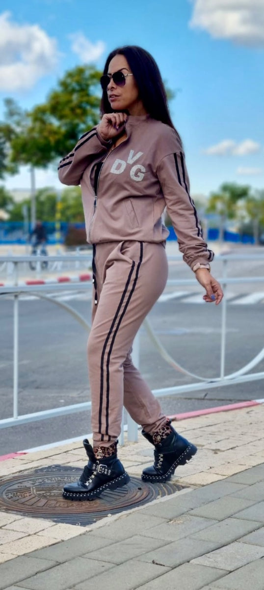 חליפה לורן מוקה