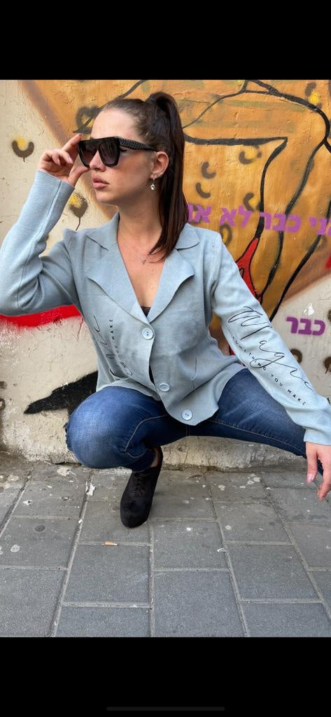 גקט סריג מאק תכלת