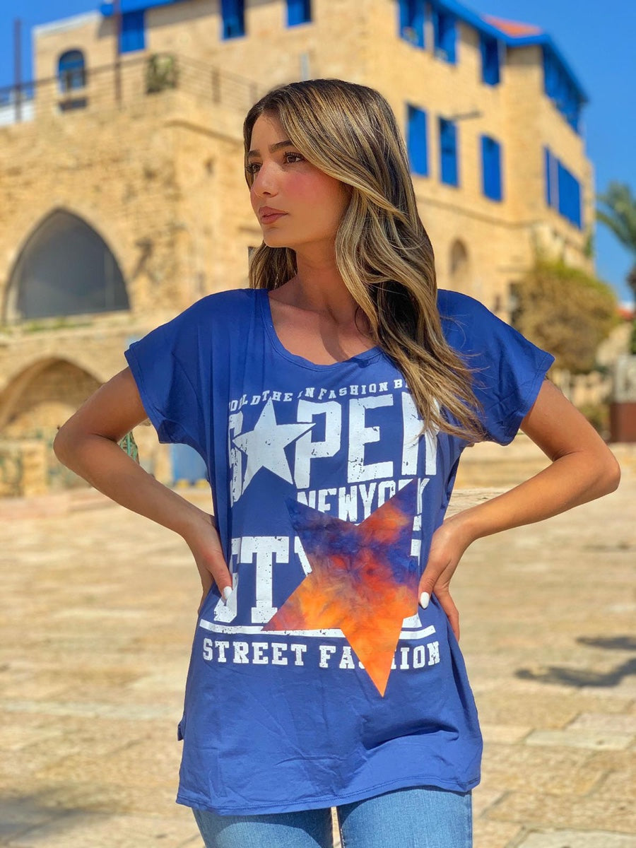 חולצה בטיק כחול