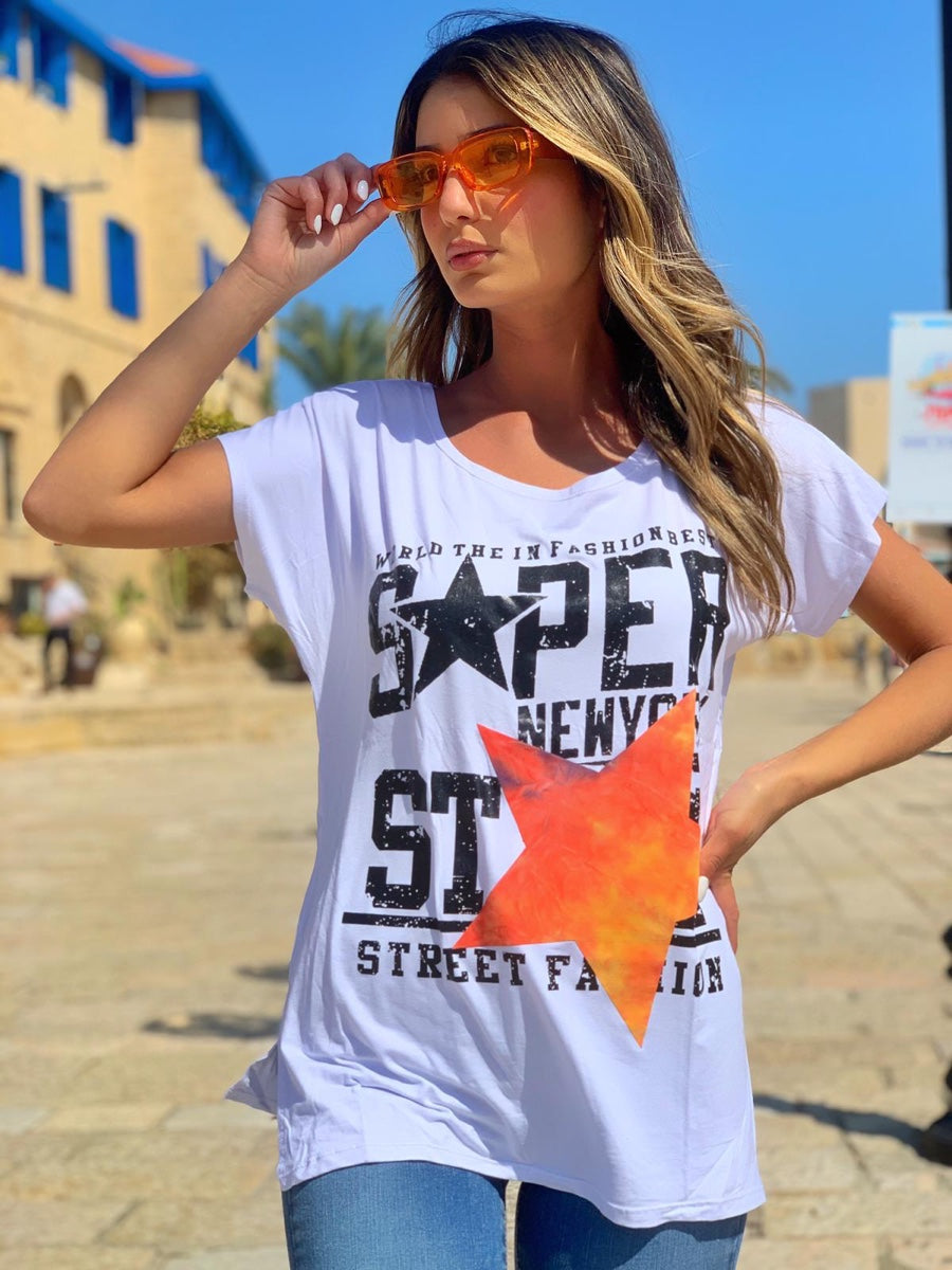חולצה בטיק לבן