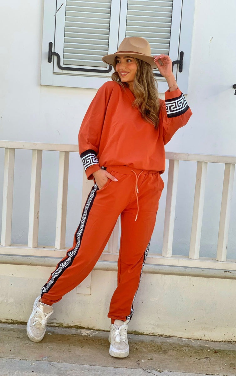 חליפה טוקיו חמרה