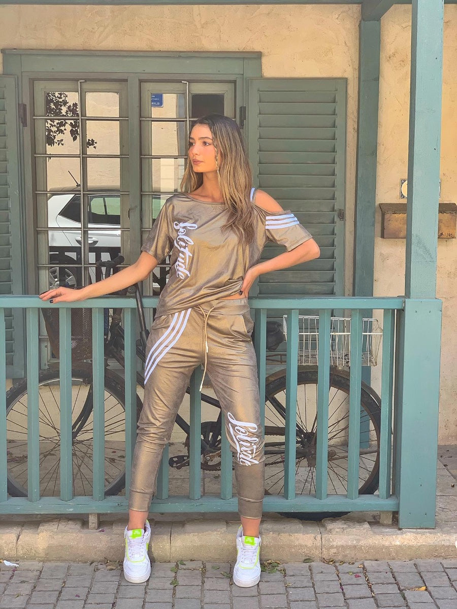 חליפה לולי זהב