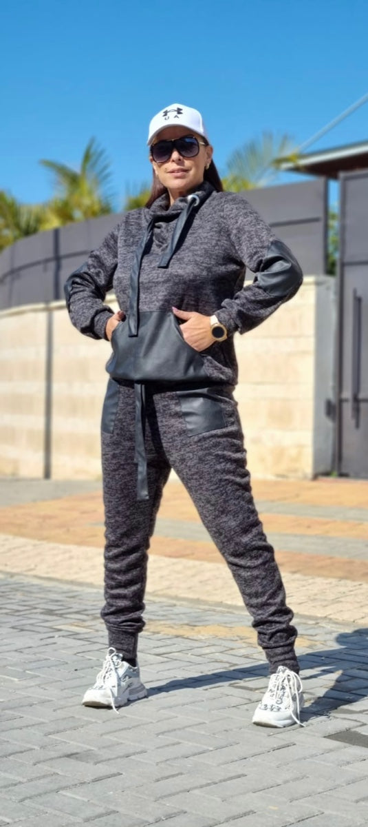 חליפת סריג לורן שחור