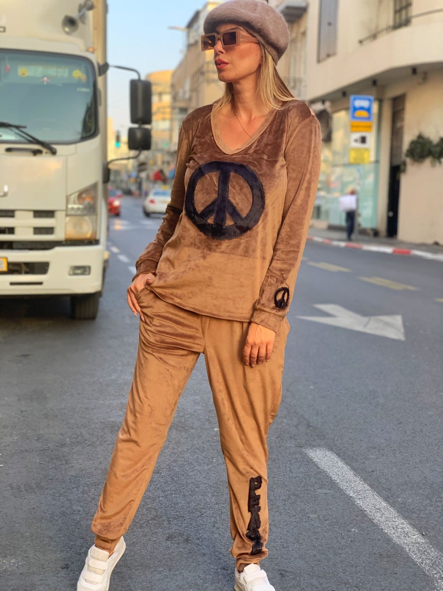 חליפה קטיפה פיס חום