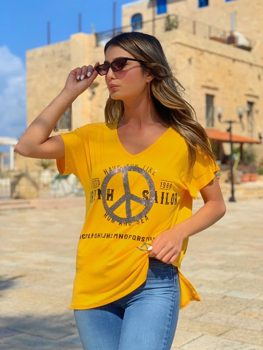 חולצה פיס צהוב