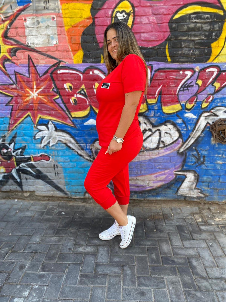 חליפה 3/4 ריפיישן אדום